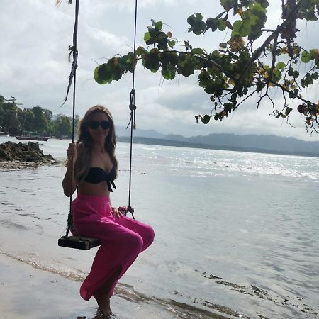 Puerto Viejo de Talamanca Roca Mar Rocawelch Puerto Viejoアパートホテル エクステリア 写真