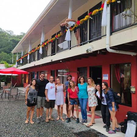 Puerto Viejo de Talamanca Roca Mar Rocawelch Puerto Viejoアパートホテル エクステリア 写真